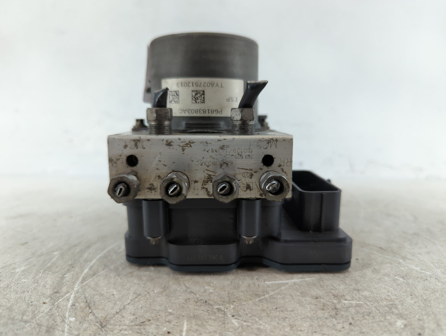 2015 Dodge Caravan ABS Pump Control Module Replacement P/N:P68183803AC Fits Fits 2016 2017 2018 2019 2020 OEM Used Auto Parts