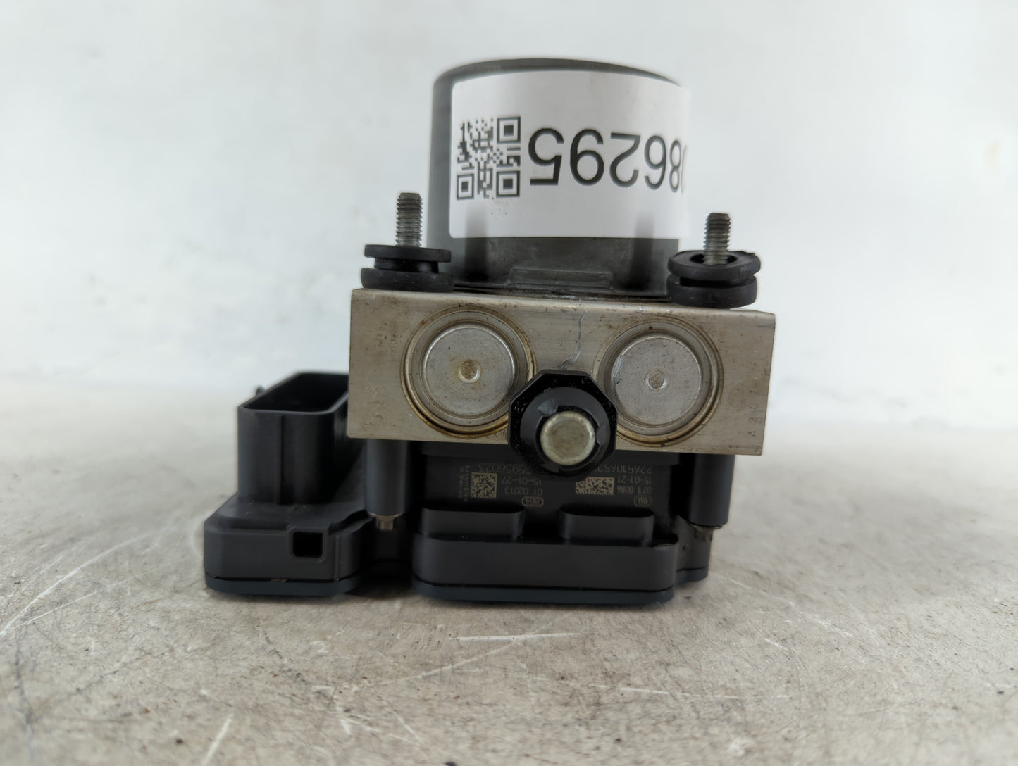 2015 Dodge Caravan ABS Pump Control Module Replacement P/N:P68183803AC Fits Fits 2016 2017 2018 2019 2020 OEM Used Auto Parts