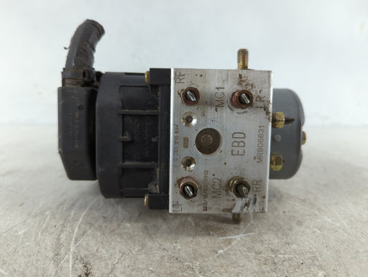 2002-2004 Mitsubishi Diamante ABS Pump Control Module Replacement P/N:MR906631 Fits Fits 2002 2003 2004 OEM Used Auto Parts