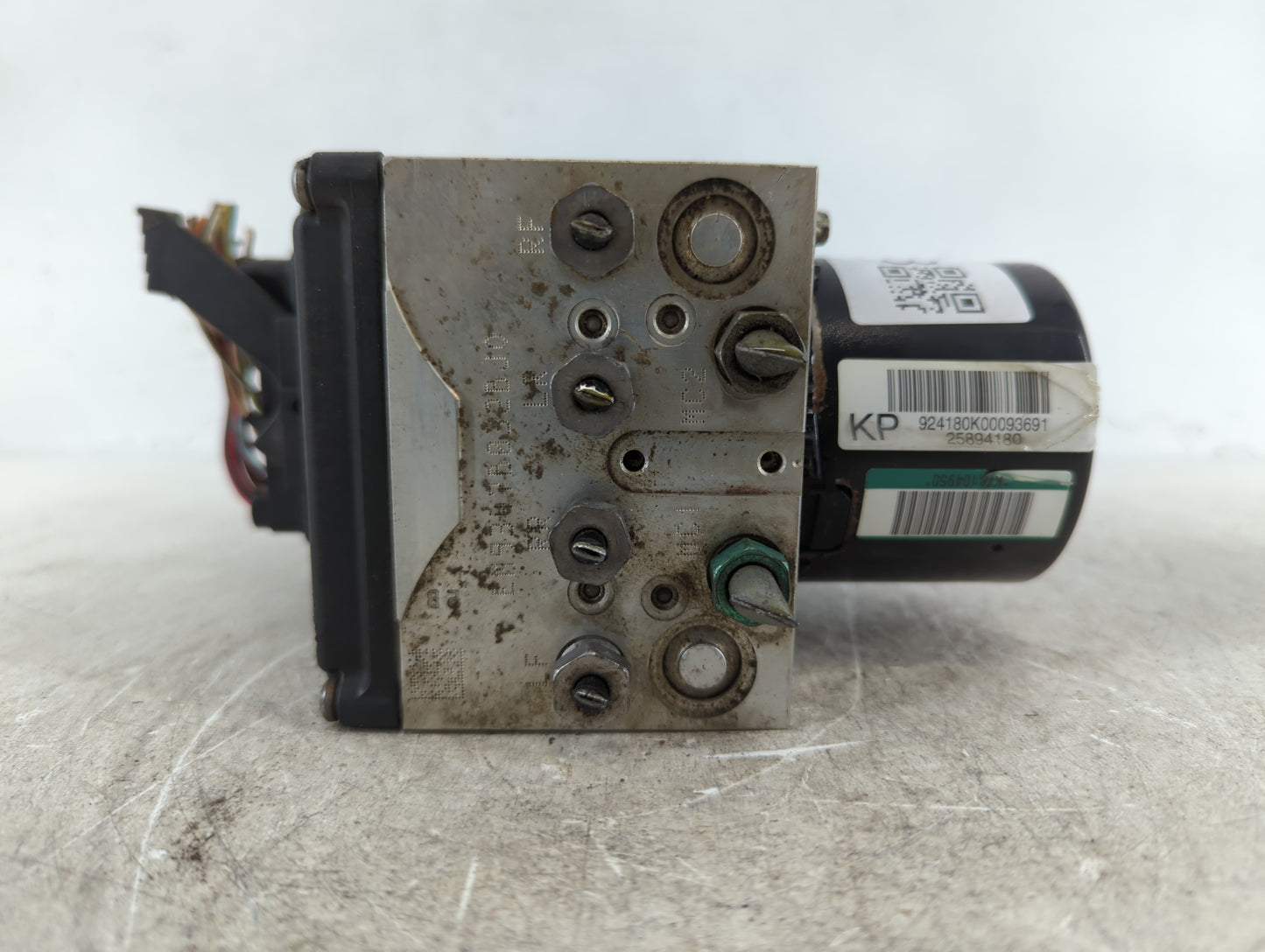 2008-2010 Chevrolet Impala ABS Pump Control Module Replacement P/N:25894183 Fits Fits 2008 2009 2010 OEM Used Auto Parts