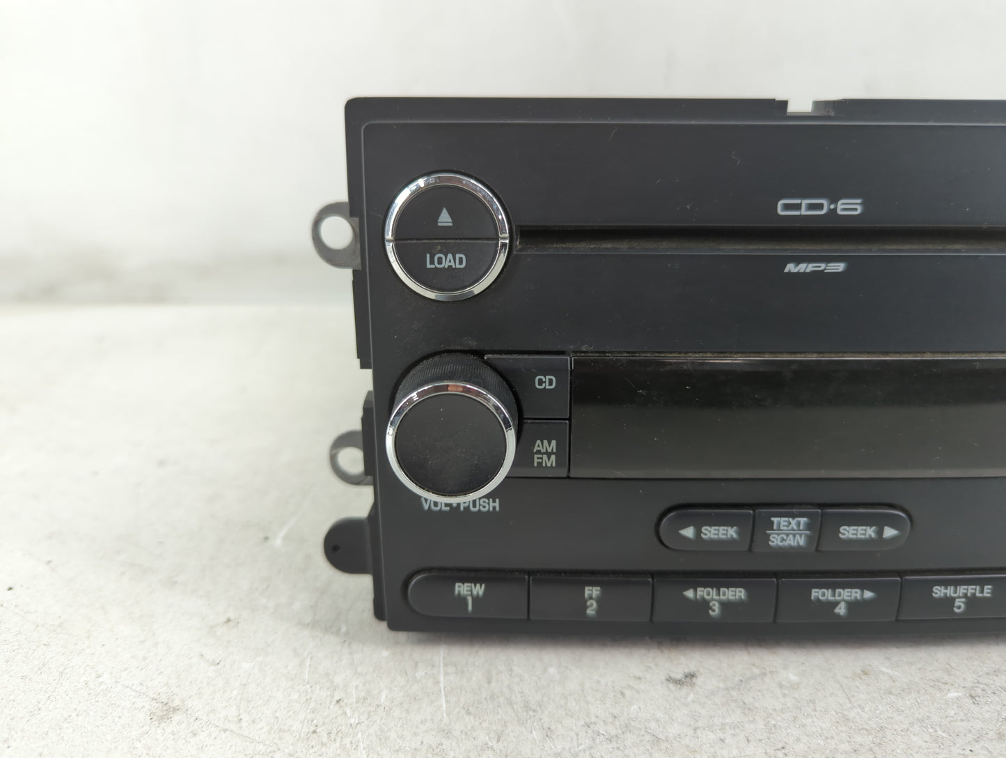 2008-2009 Ford Taurus X Radio AM FM Cd Player Receiver Replacement P/N:8F9T-18C815-GB Fits Fits 2008 2009 OEM Used Auto Parts