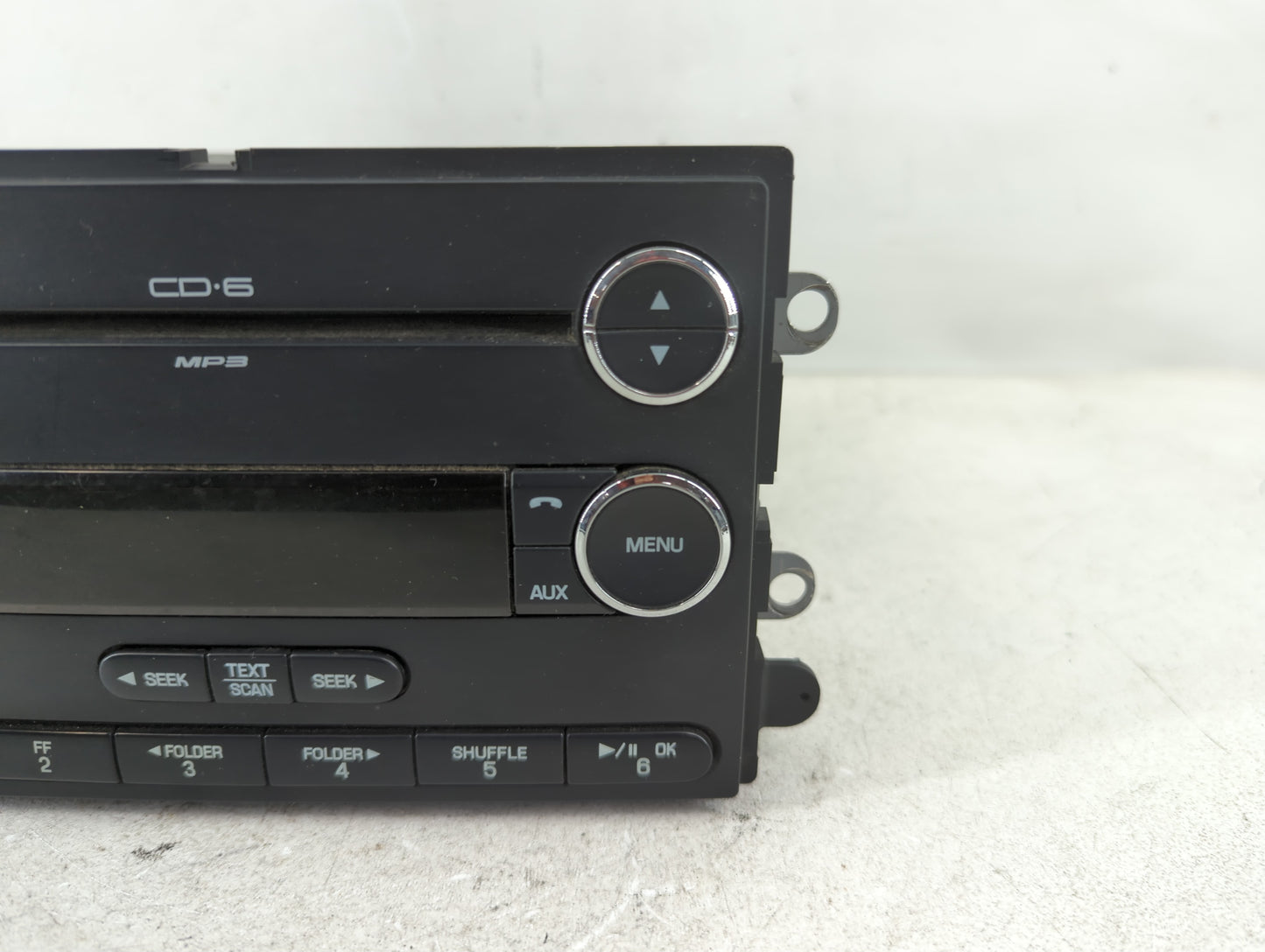 2008-2009 Ford Taurus X Radio AM FM Cd Player Receiver Replacement P/N:8F9T-18C815-GB Fits Fits 2008 2009 OEM Used Auto Parts