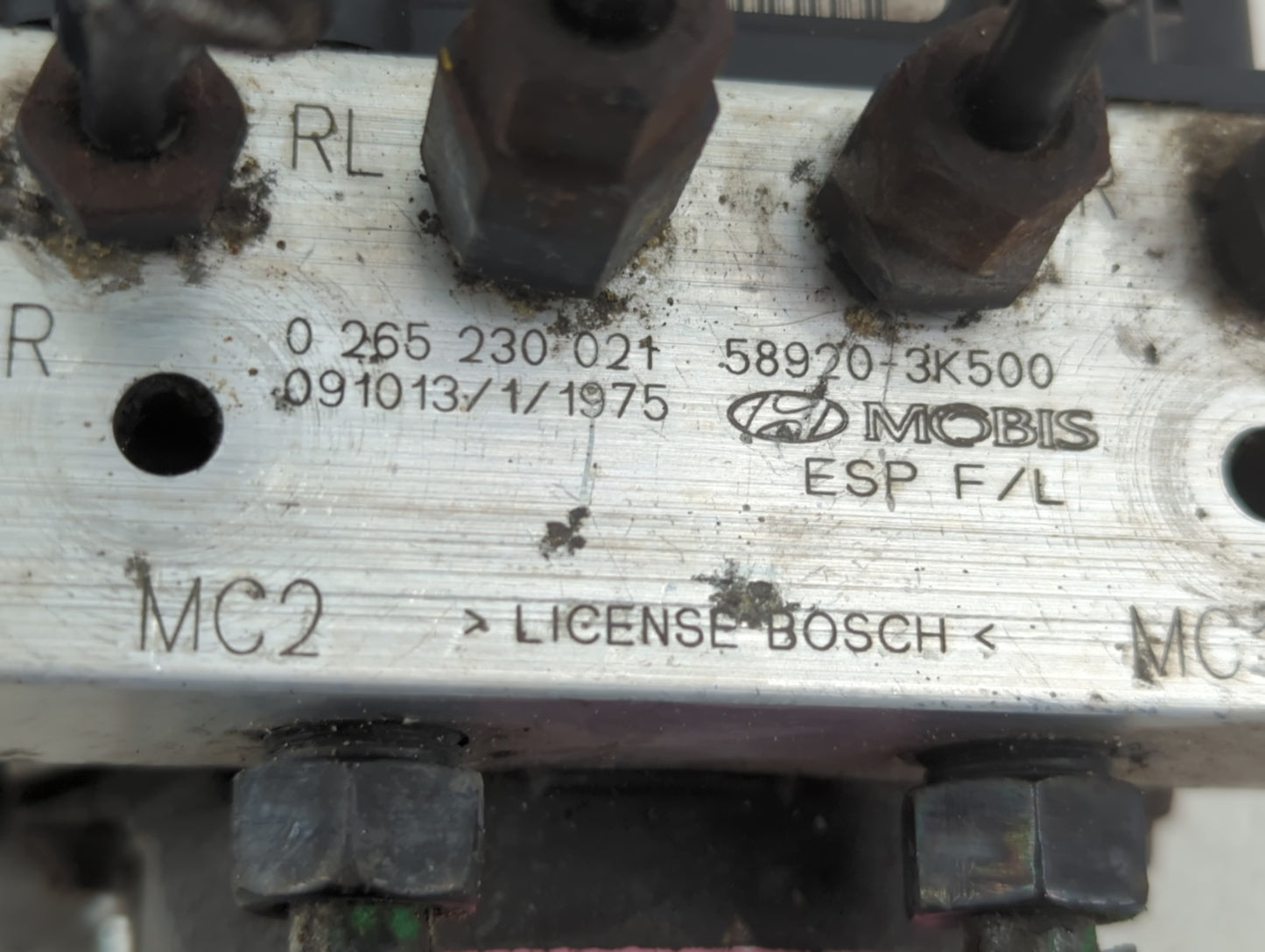 2006-2010 Hyundai Sonata ABS Pump Control Module Replacement P/N:58920-3K500 Fits Fits 2006 2007 2008 2009 2010 OEM Used Auto Parts