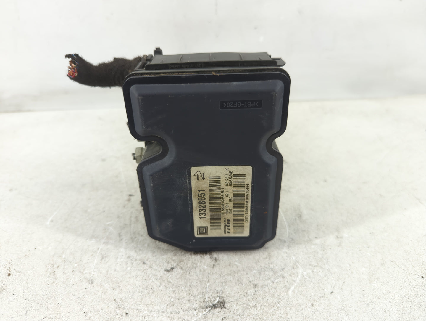 2011 Buick Regal ABS Pump Control Module Replacement P/N:13328651 Fits OEM Used Auto Parts - Oemusedautoparts1.com