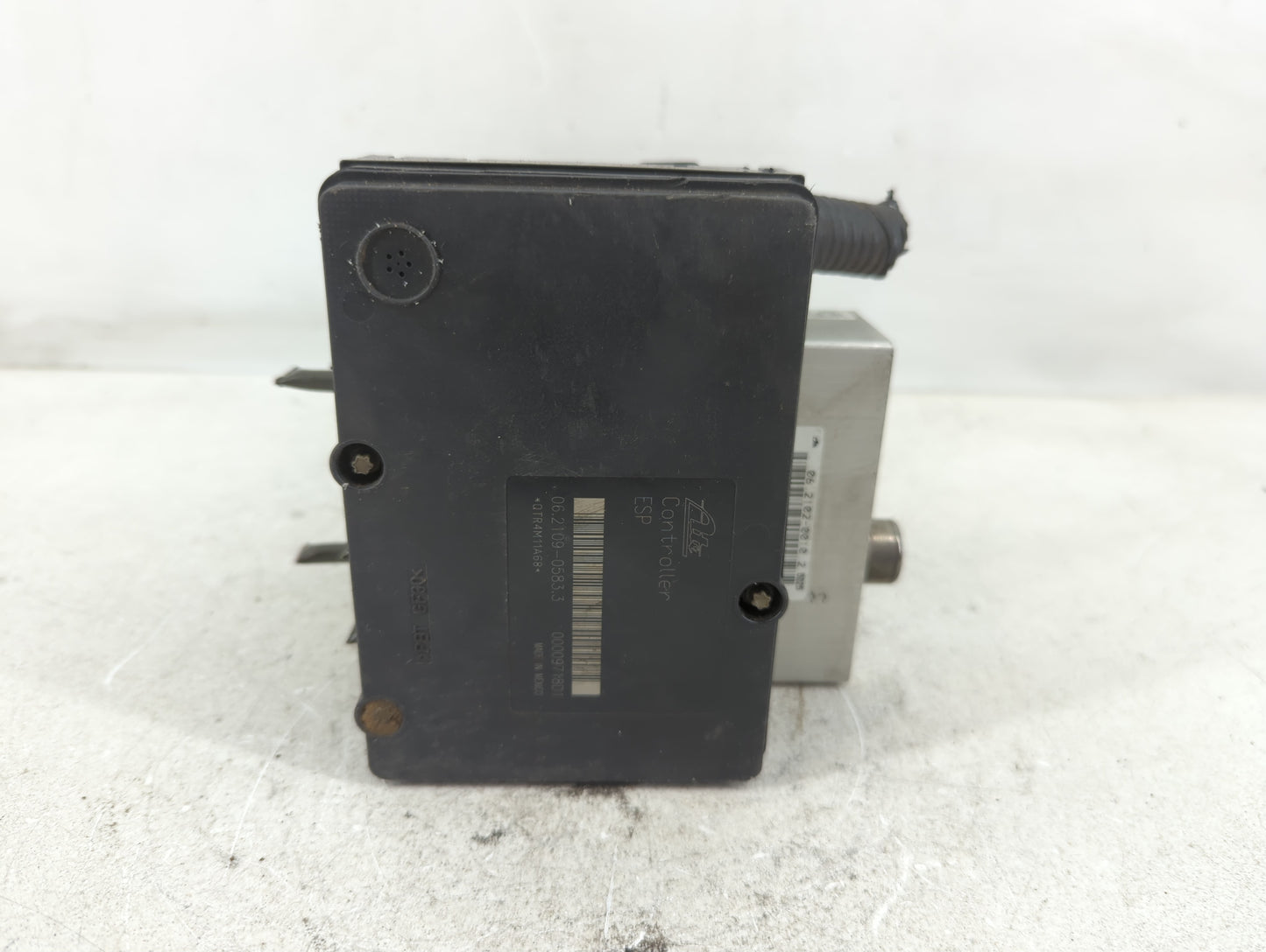 2005-2008 Nissan Pathfinder ABS Pump Control Module Replacement Fits Fits 2005 2006 2007 2008 OEM Used Auto Parts