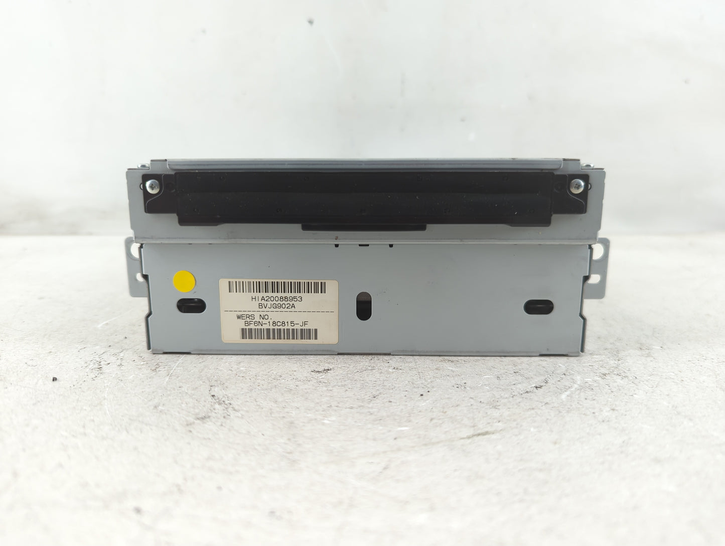 2011-2015 Jaguar Xj Radio AM FM Cd Player Receiver Replacement P/N:31326218AA Fits Fits 2011 2012 2013 2014 2015 OEM Used Auto Parts - Oemusedautoparts1.com