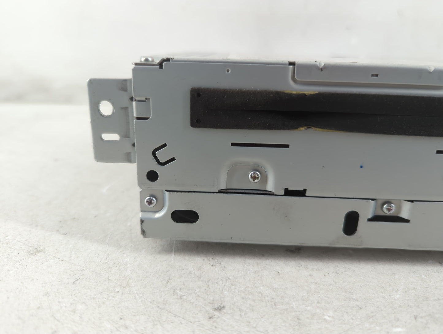 2009-2011 Jaguar Xf Radio AM FM Cd Player Receiver Replacement P/N:7G9N-18C815-NB Fits Fits 2009 2010 2011 OEM Used Auto Parts