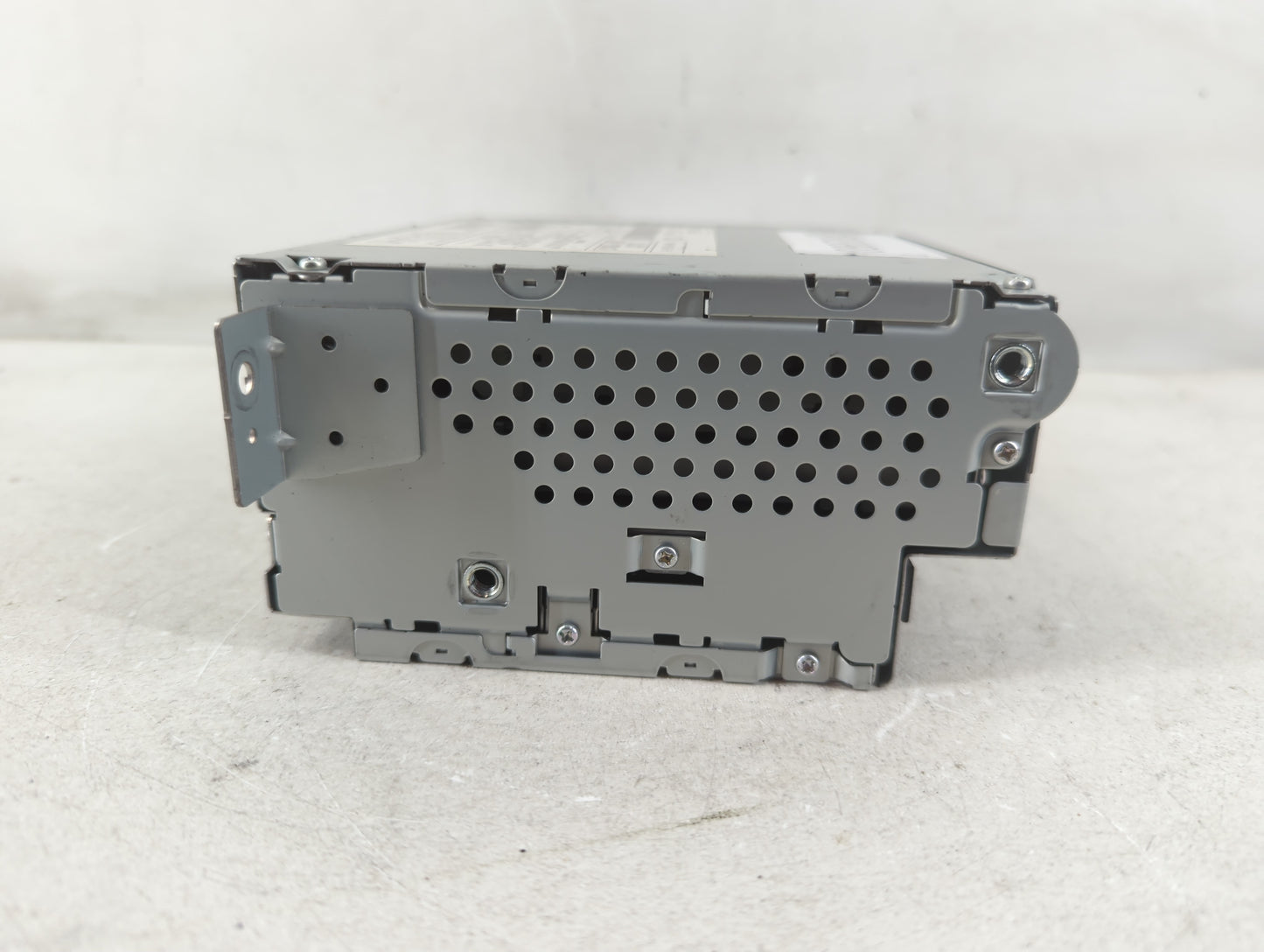 2009-2011 Jaguar Xf Radio AM FM Cd Player Receiver Replacement P/N:7G9N-18C815-NB Fits Fits 2009 2010 2011 OEM Used Auto Parts