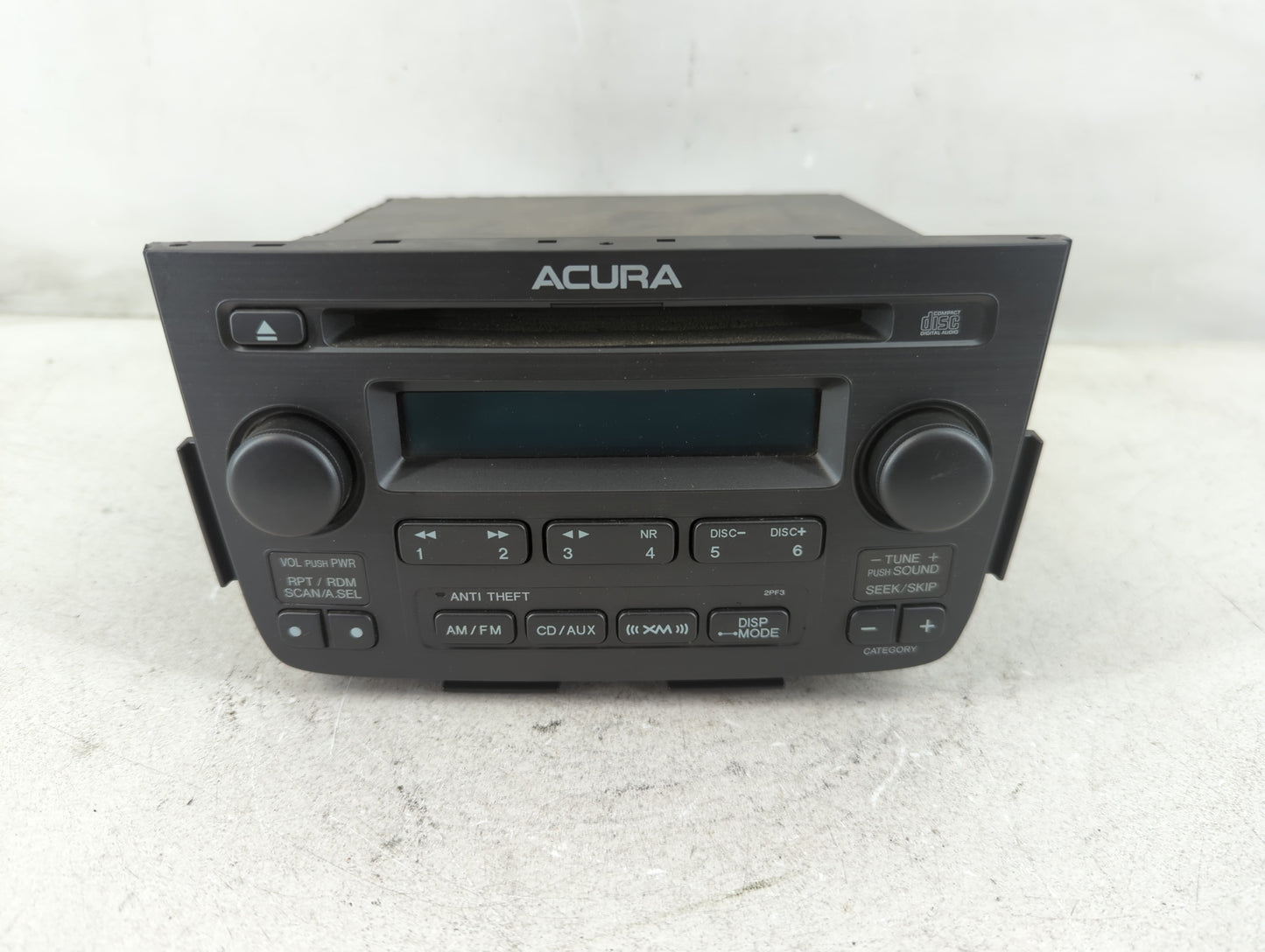 2005-2006 Acura Mdx Radio AM FM Cd Player Receiver Replacement P/N:39101-S3V-A070-M1 39100-S3V-A350 Fits Fits 2005 2006 OEM Used Auto Parts - Oemusedautoparts1.com