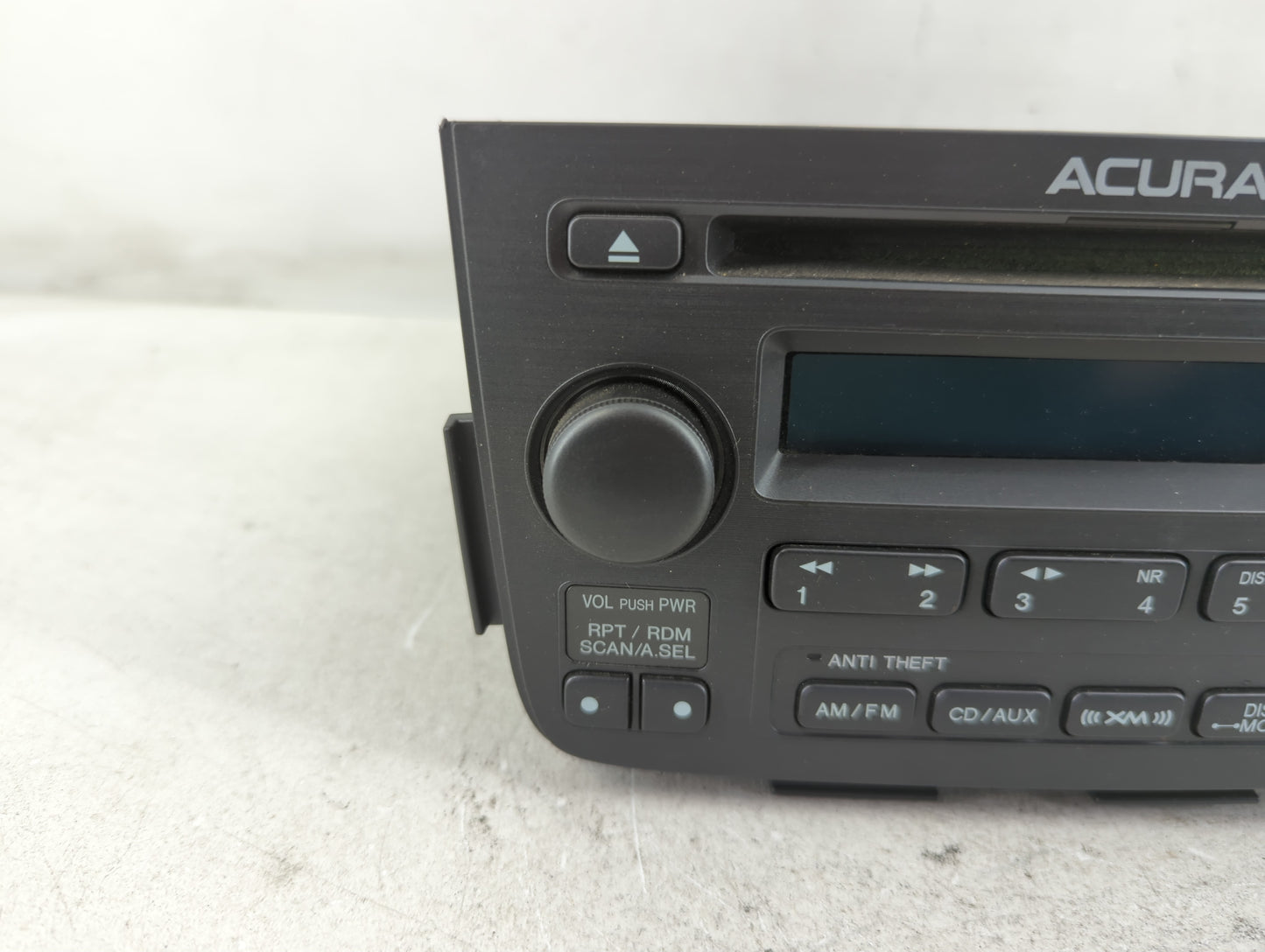 2005-2006 Acura Mdx Radio AM FM Cd Player Receiver Replacement P/N:39101-S3V-A070-M1 39100-S3V-A350 Fits Fits 2005 2006 OEM Used Auto Parts - Oemusedautoparts1.com