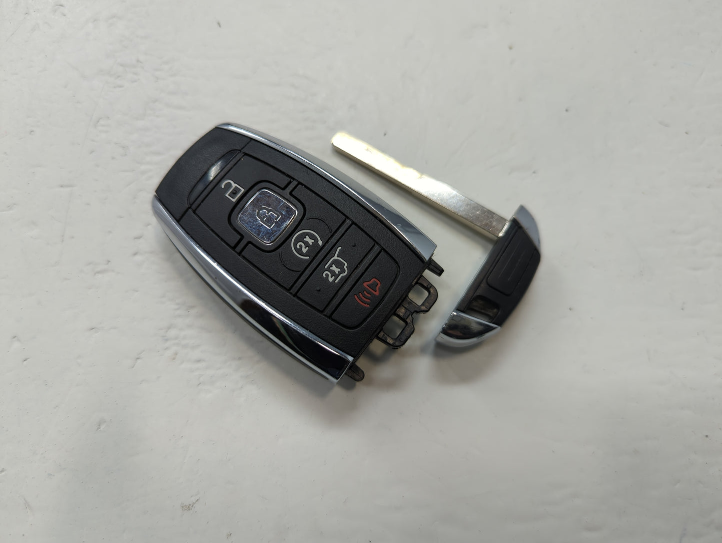 Lincoln Nautilus Keyless Entry Remote Fob M3N-A2C940780 JL7T-15K601-BA 5 buttons - Oemusedautoparts1.com
