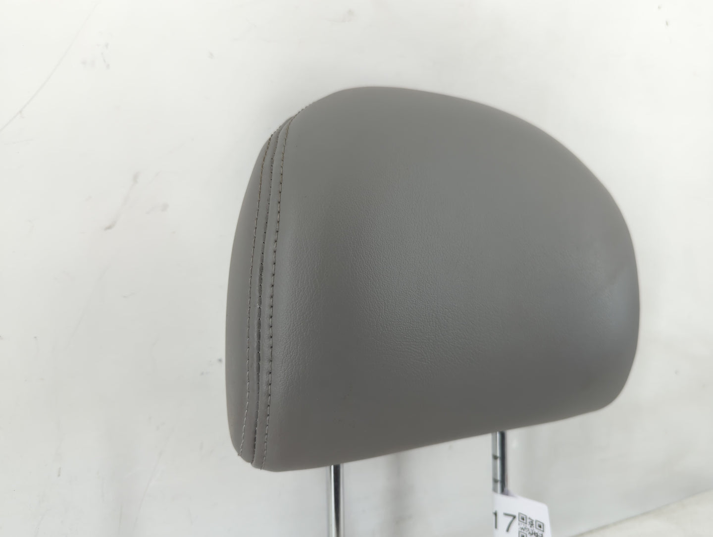2002-2007 Saturn Vue Headrest Head Rest Front Driver Passenger Seat Fits Fits 2002 2003 2004 2005 2006 2007 OEM Used Auto Parts - Oemusedautoparts1.com