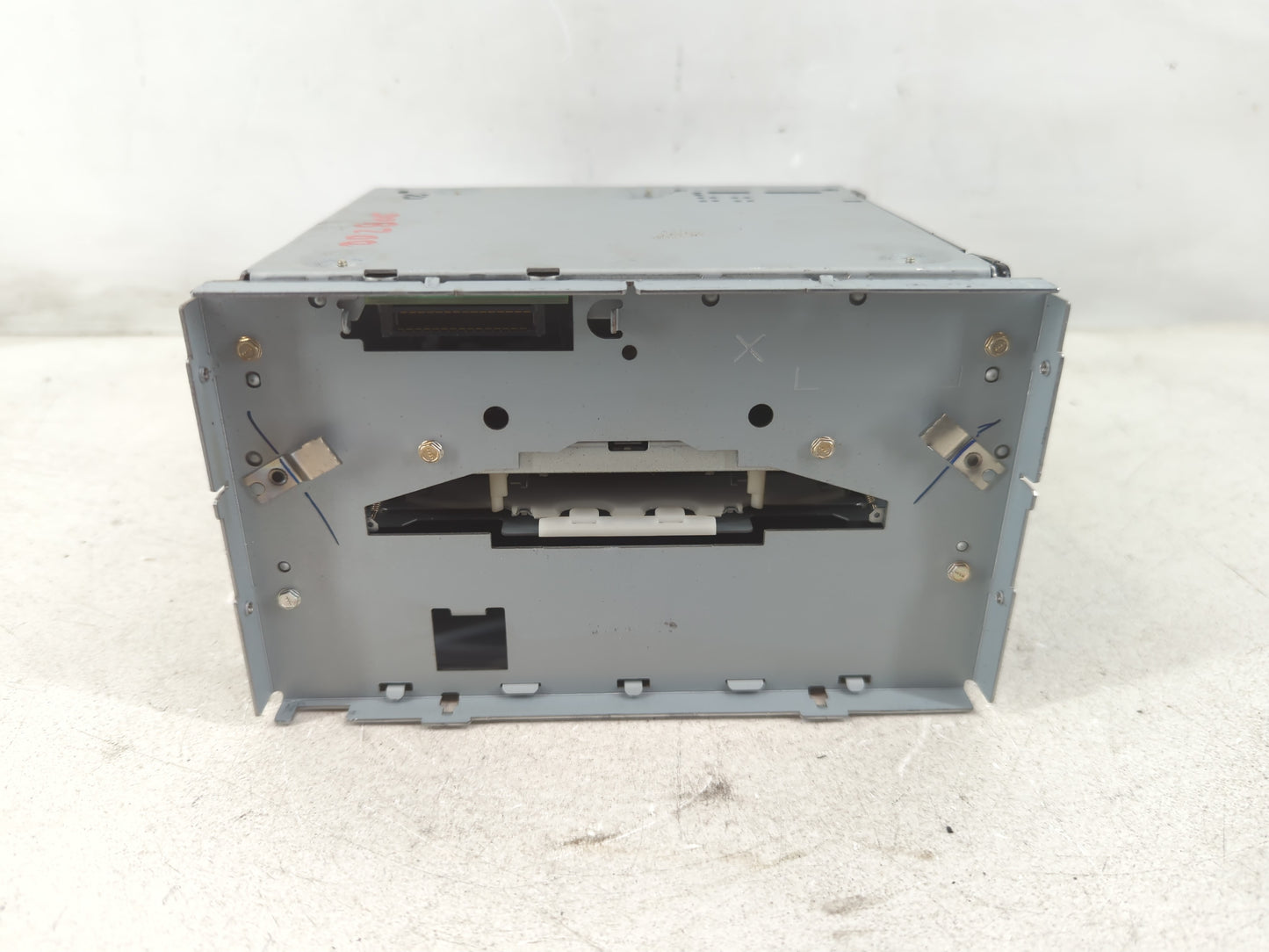 2009-2012 Chevrolet Malibu Radio AM FM Cd Player Receiver Replacement P/N:20919616 Fits Fits 2009 2010 2011 2012 OEM Used Auto Parts - Oemusedautoparts1.com