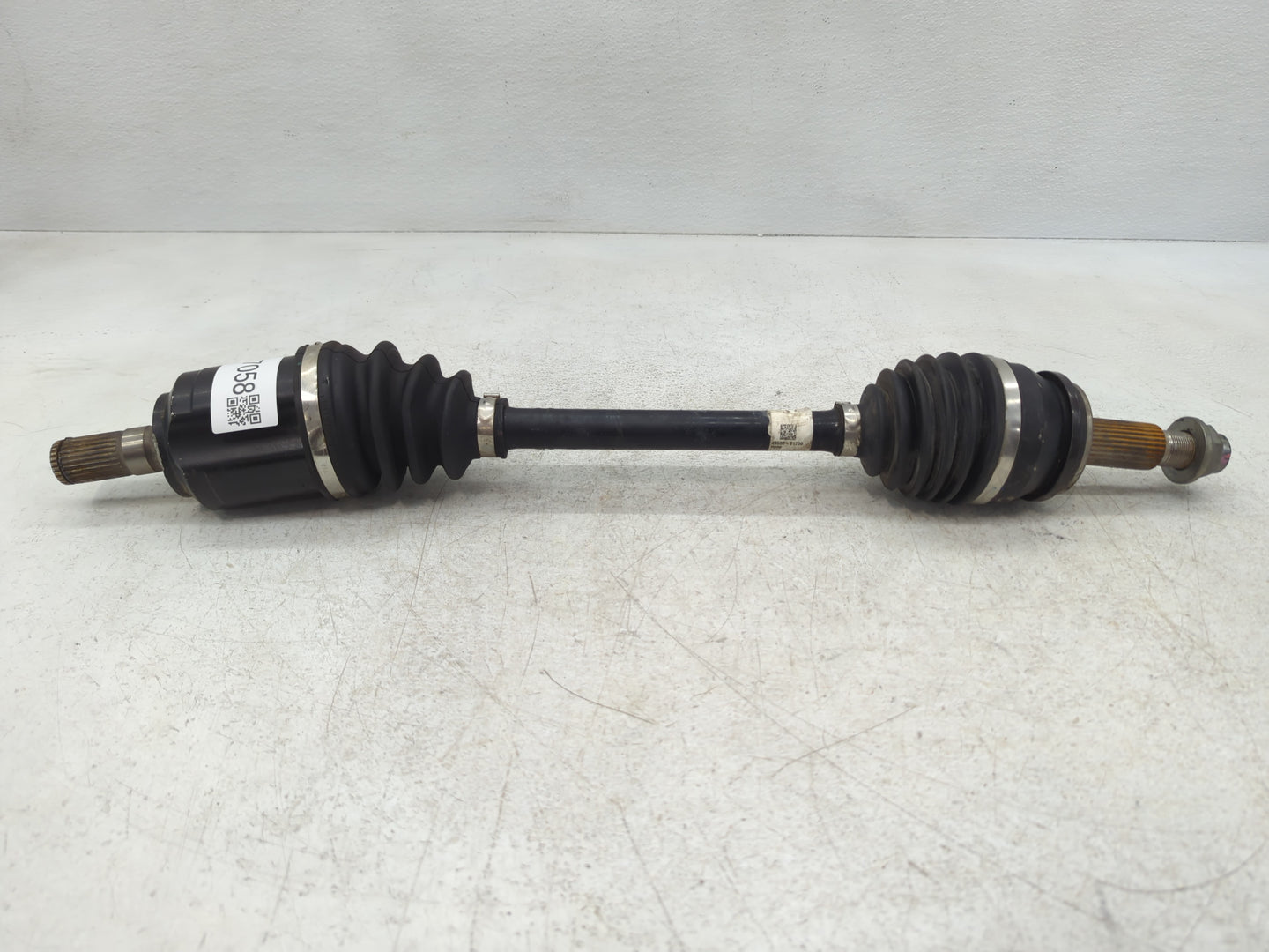 2019-2020 Hyundai Santa Fe Axle Shaft Front Driver Cv C/v - Oemusedautoparts1.com