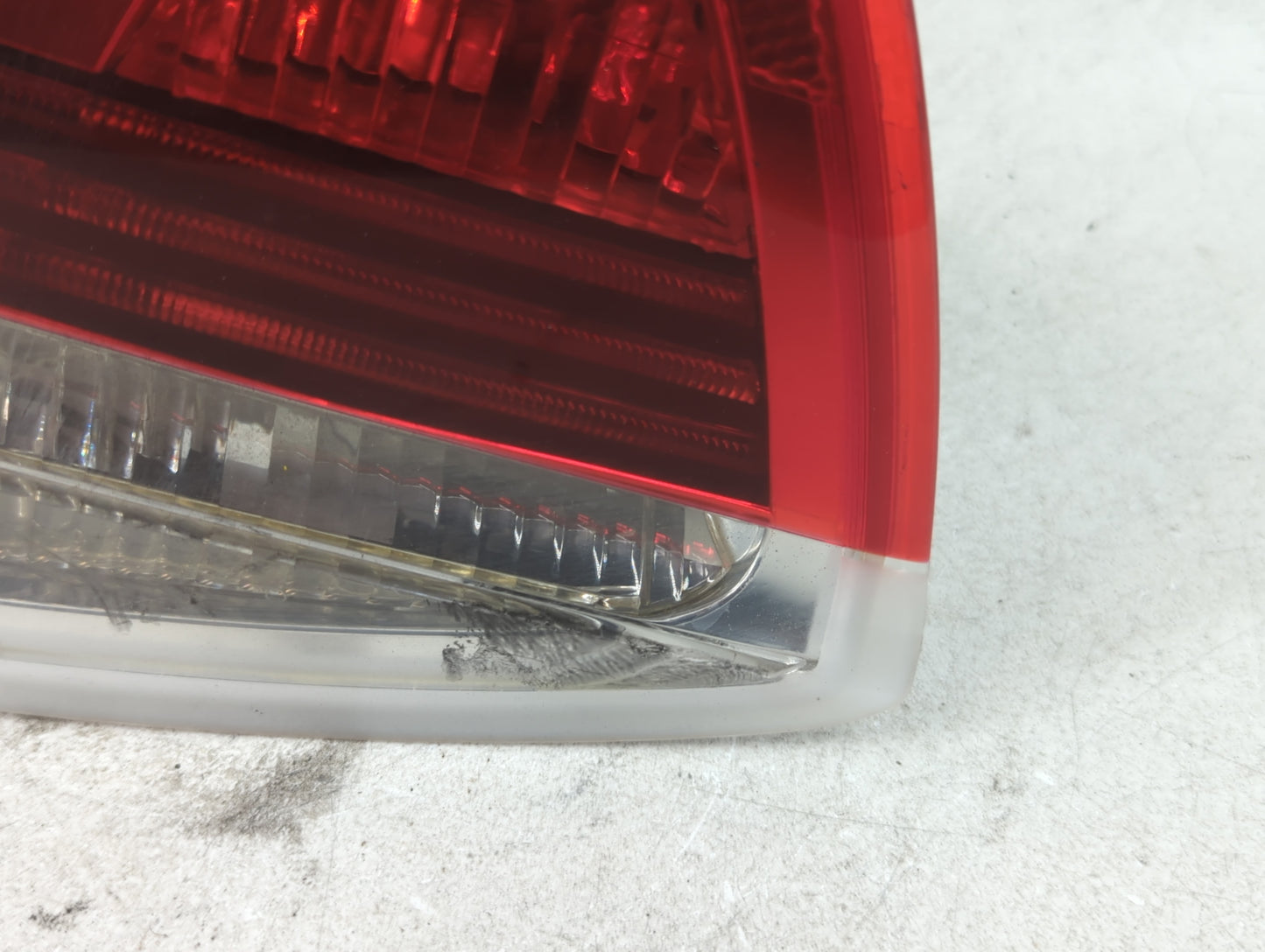 2006 Bmw 325i Tail Light Assembly Passenger Right OEM P/N:16 937 476 Fits Fits 2004 2005 OEM Used Auto Parts