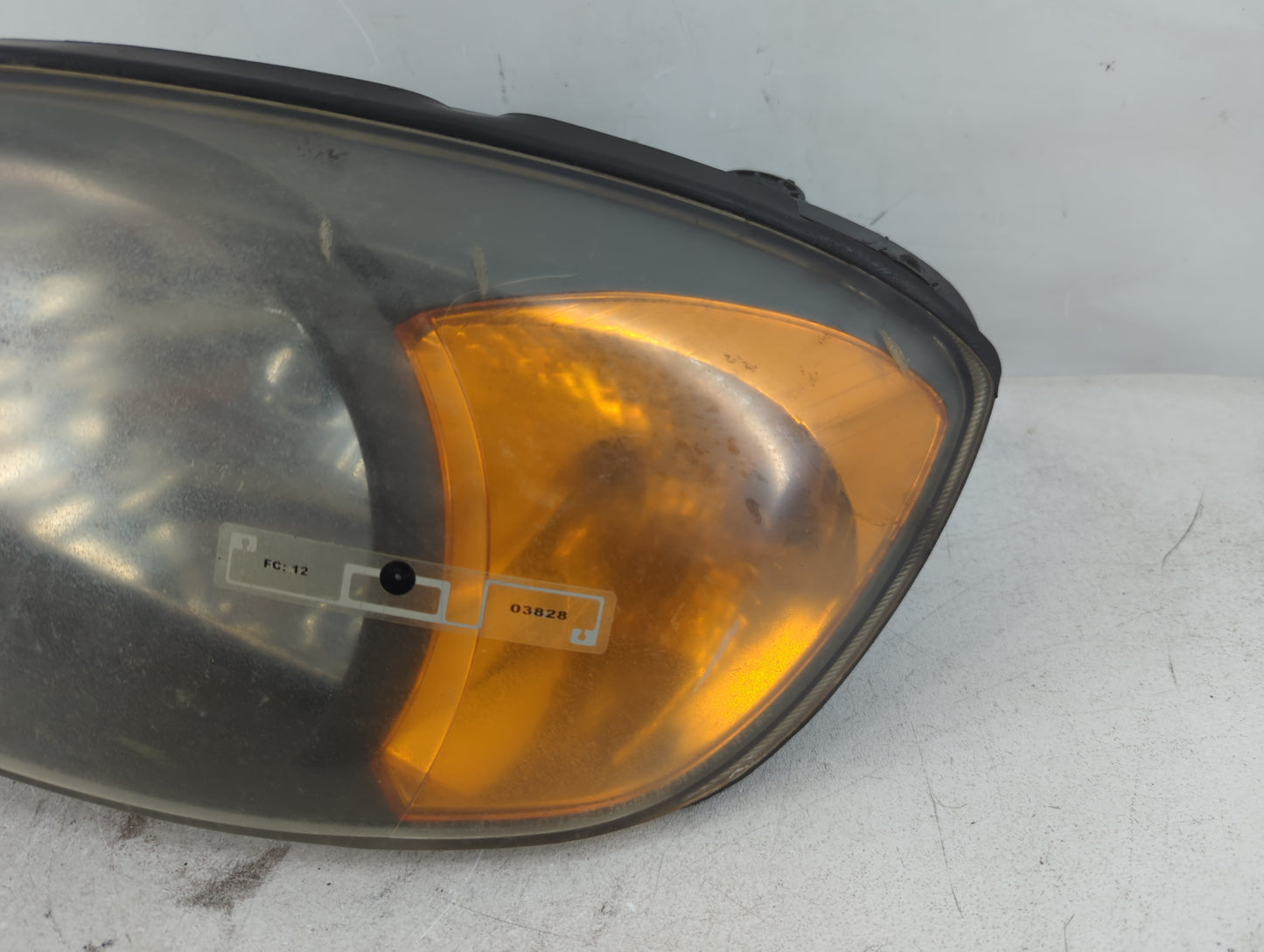2003-2006 Hyundai Accent Passenger Right Oem Head Light Headlight Lamp