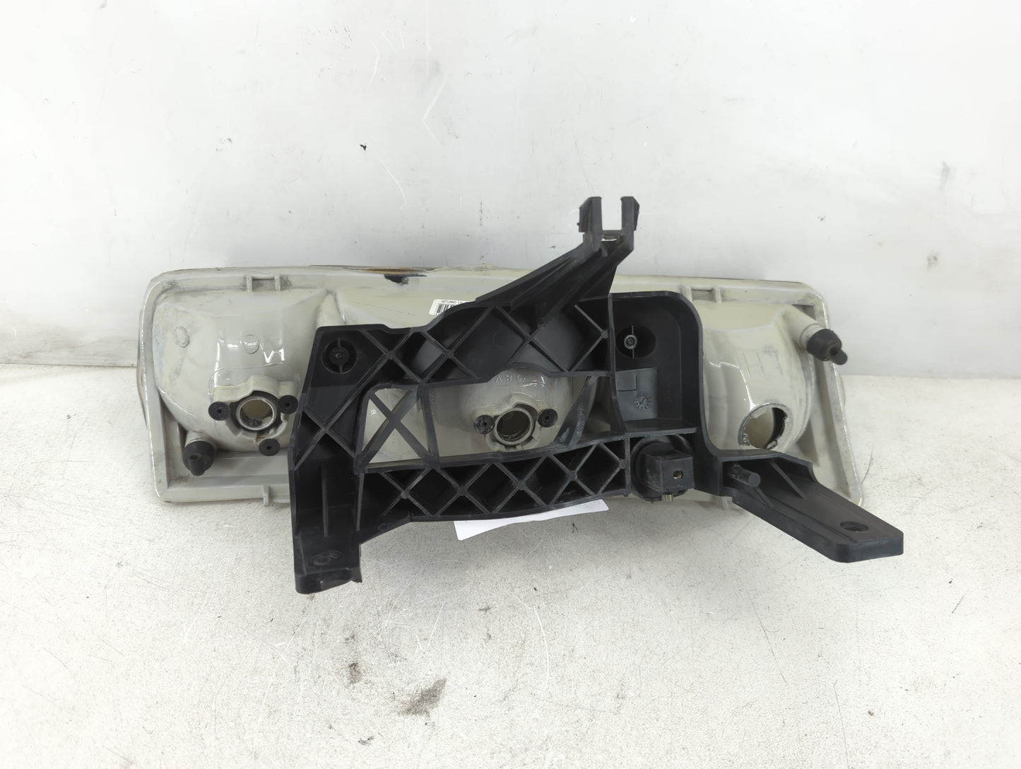 2002-2004 Saturn Vue Driver Left Oem Head Light Headlight Lamp - Oemusedautoparts1.com
