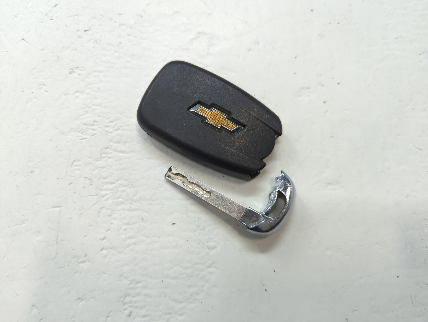 Chevrolet Trailblazer Keyless Entry Remote Fob HYQ4ES 13530711 3 buttons - Oemusedautoparts1.com