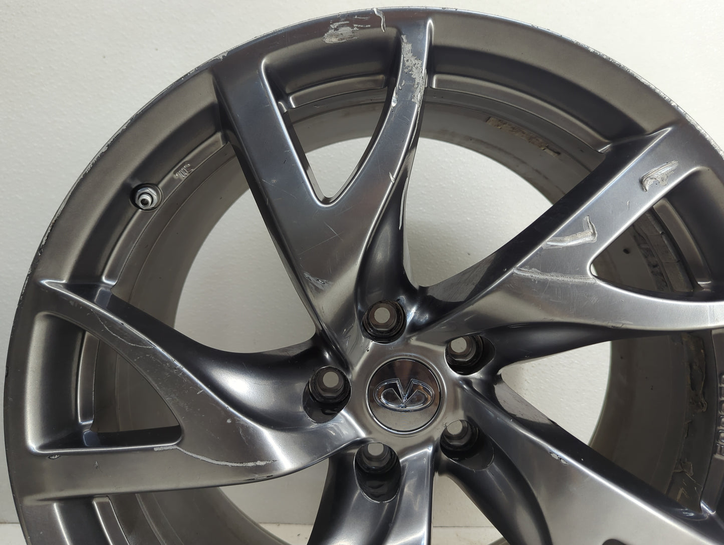 2015-2015 Infiniti Q50 Oem Wheel Rim
