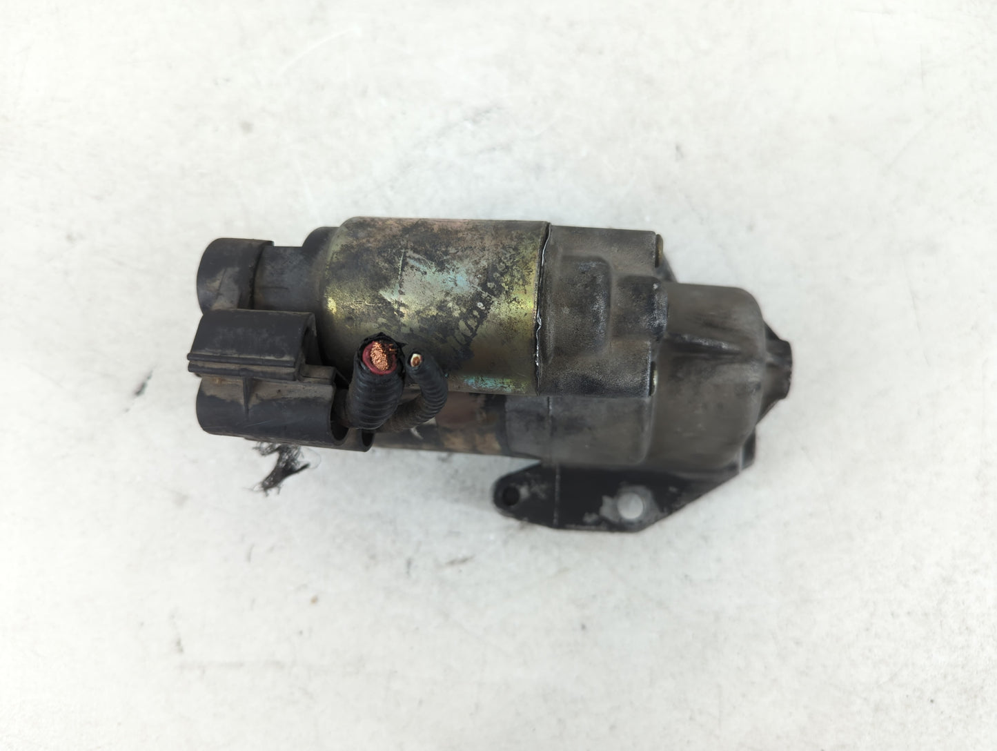 2001-2004 Ford Escape Car Starter Motor Solenoid OEM P/N:93BB 11000 KD Fits Fits 2000 2001 2002 2003 2004 OEM Used Auto Parts
