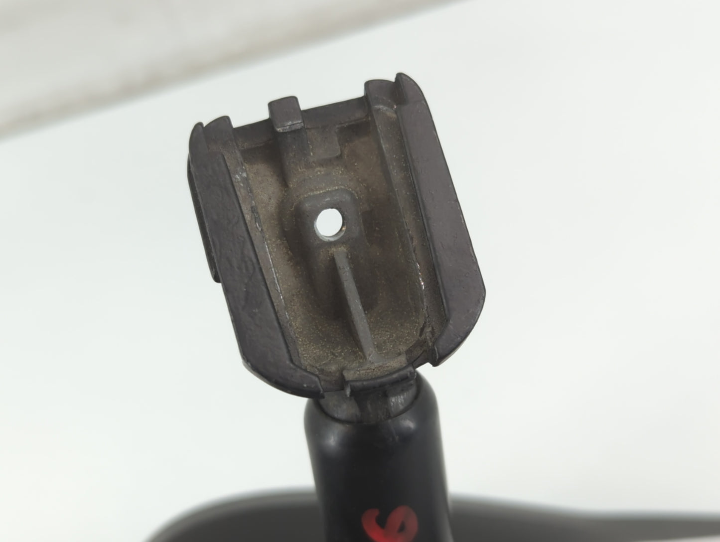 1997-2012 Chevrolet Malibu Interior Rear View Mirror Replacement OEM P/N:E11015885 Fits OEM Used Auto Parts