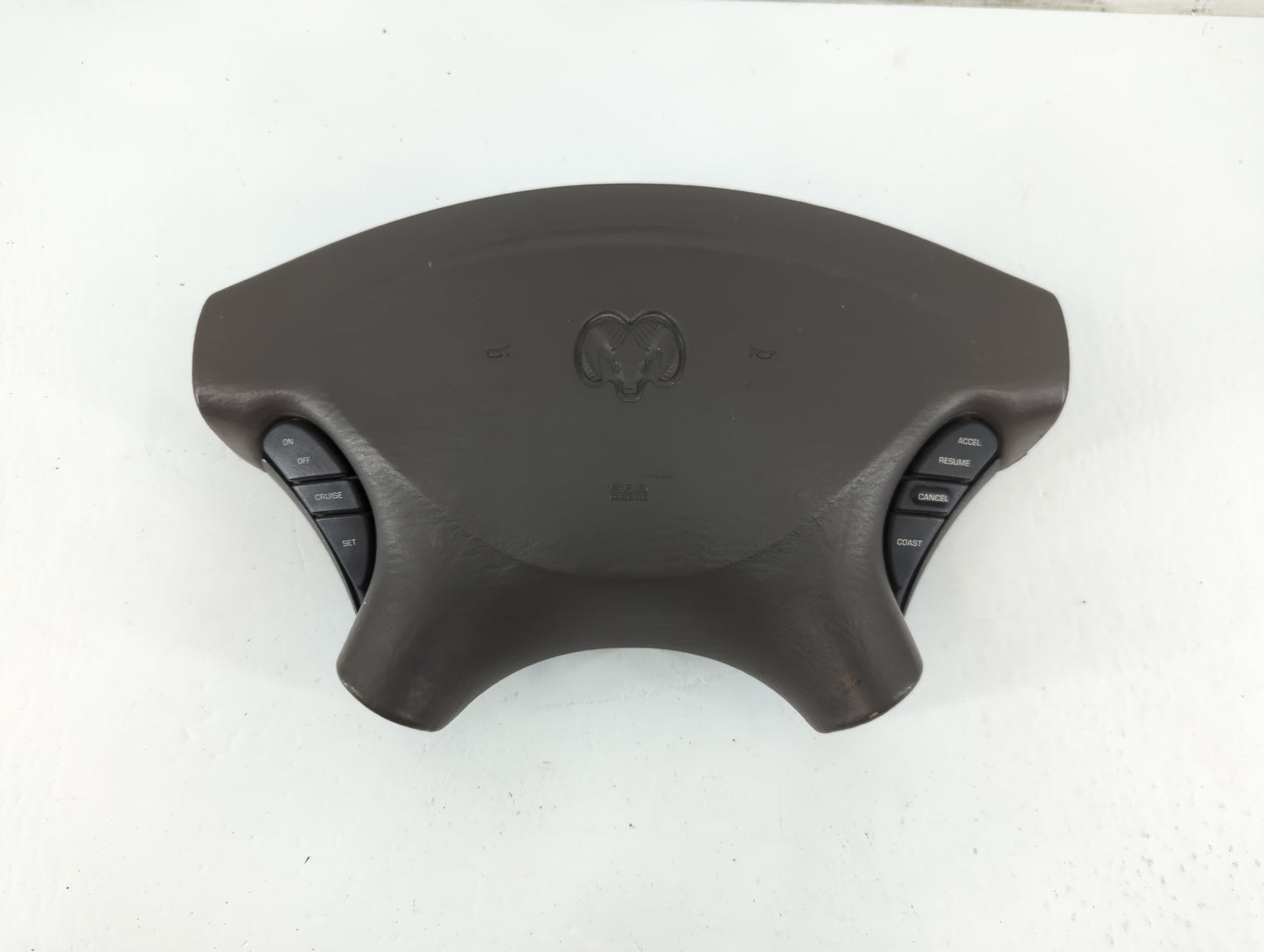 2001 Dodge Caravan Air Bag Driver Left Steering Wheel Mounted Fits OEM Used Auto Parts - Oemusedautoparts1.com