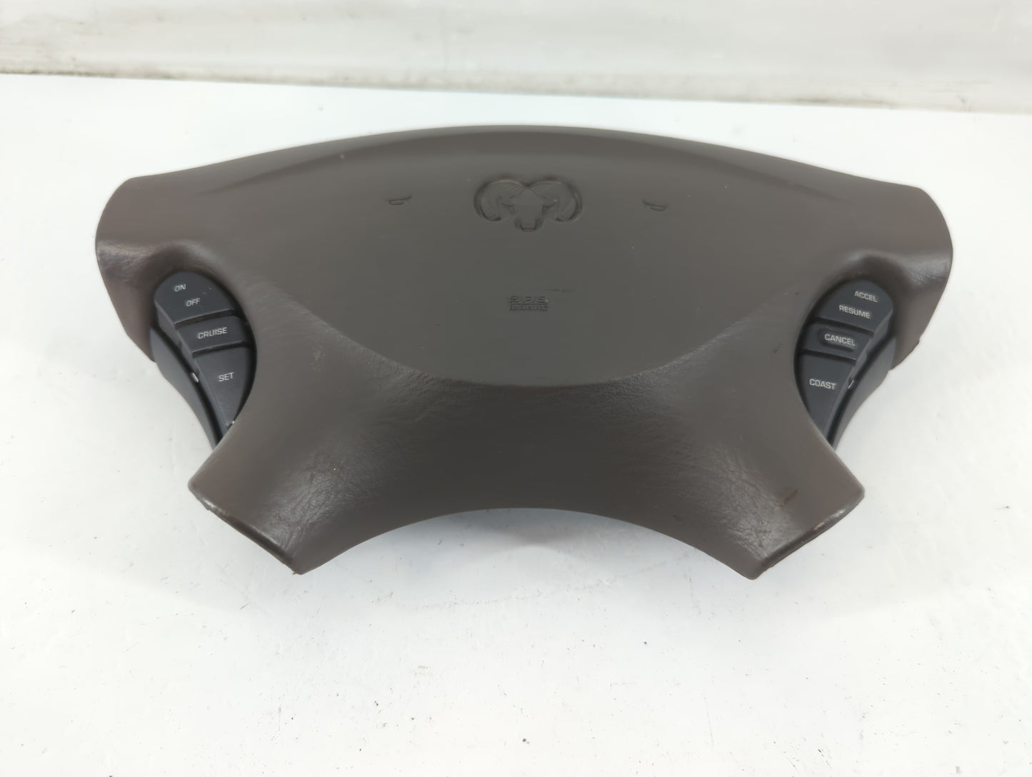 2001 Dodge Caravan Air Bag Driver Left Steering Wheel Mounted Fits OEM Used Auto Parts - Oemusedautoparts1.com