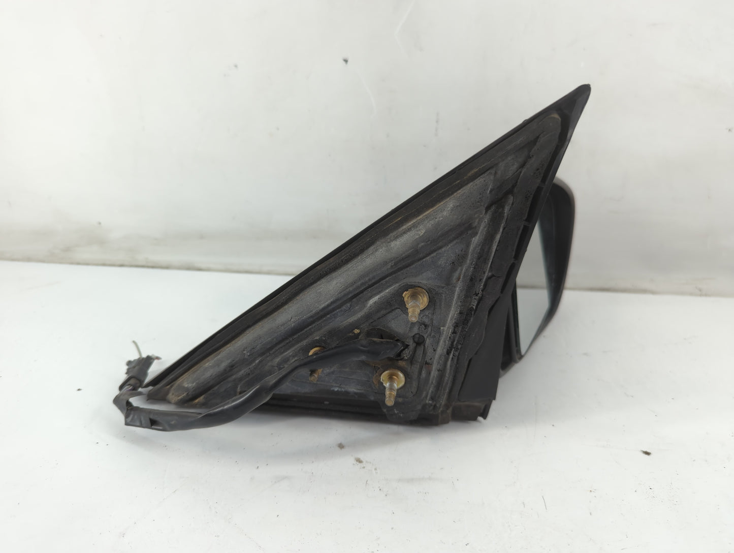 1997-2005 Chevrolet Malibu Side Mirror Replacement Passenger Right View Door Mirror P/N:1126-9002 Fits OEM Used Auto Parts