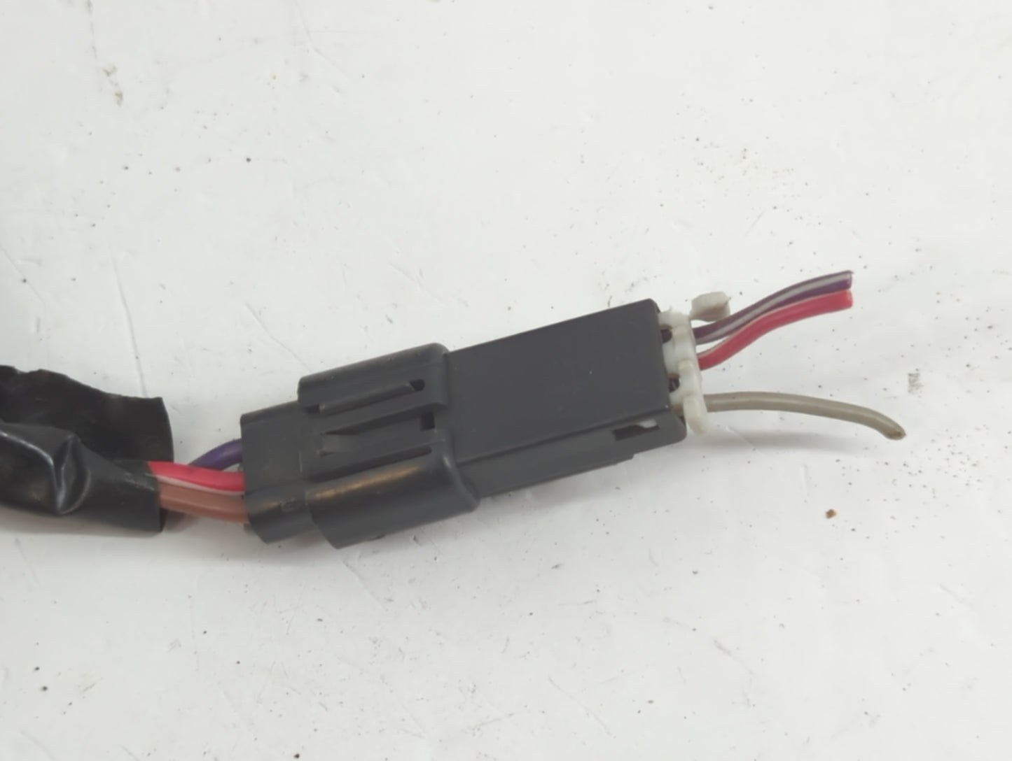 1997-2005 Chevrolet Malibu Side Mirror Replacement Passenger Right View Door Mirror P/N:1126-9002 Fits OEM Used Auto Parts