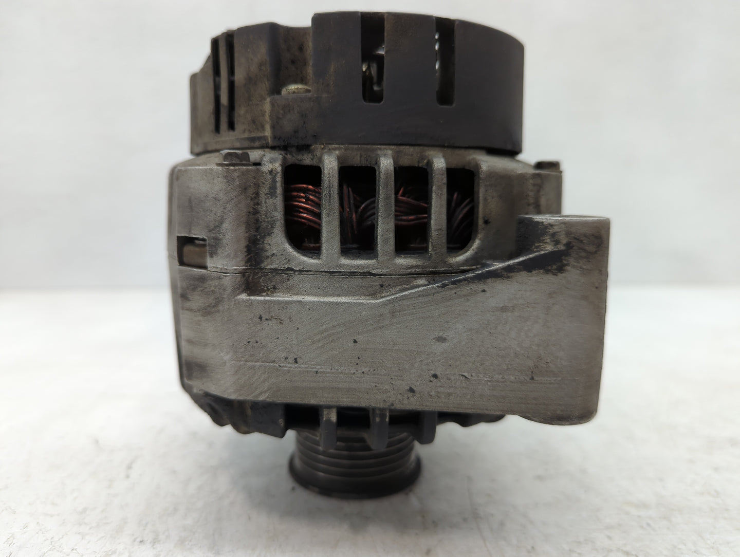2003 Land Rover Discovery Alternator Replacement Generator Charging Assembly Engine OEM Fits OEM Used Auto Parts - Oemusedautoparts1.com