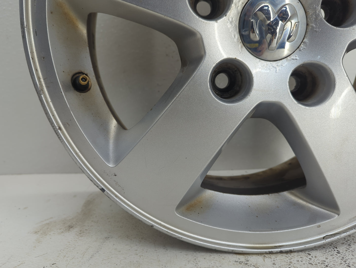 Dodge Caravan Oem Wheel Rim