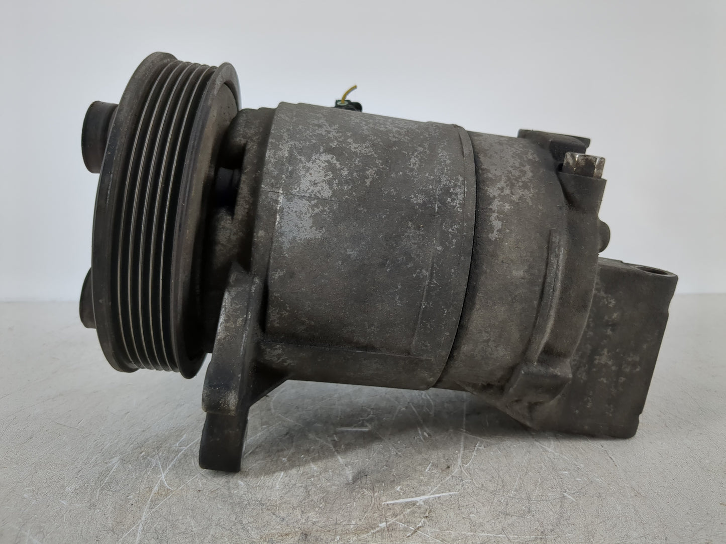 2002-2006 Nissan Altima Air Conditioning A/c Ac Compressor Oem