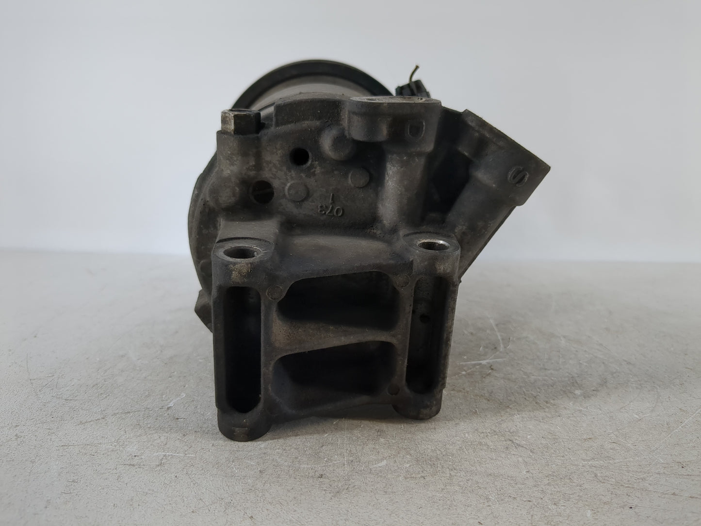 2002-2006 Nissan Altima Air Conditioning A/c Ac Compressor Oem