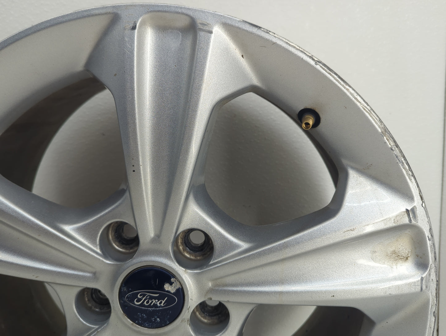 2013-2016 Ford Escape Oem Wheel Rim