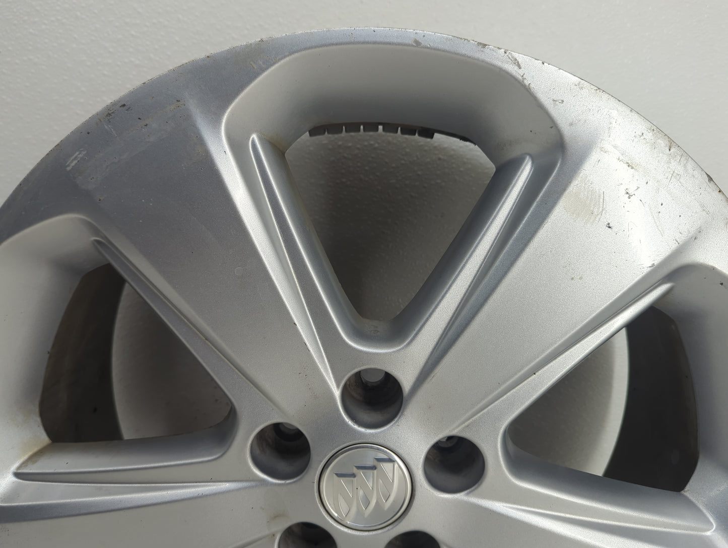 2013-2015 Buick Encore Oem Wheel Rim