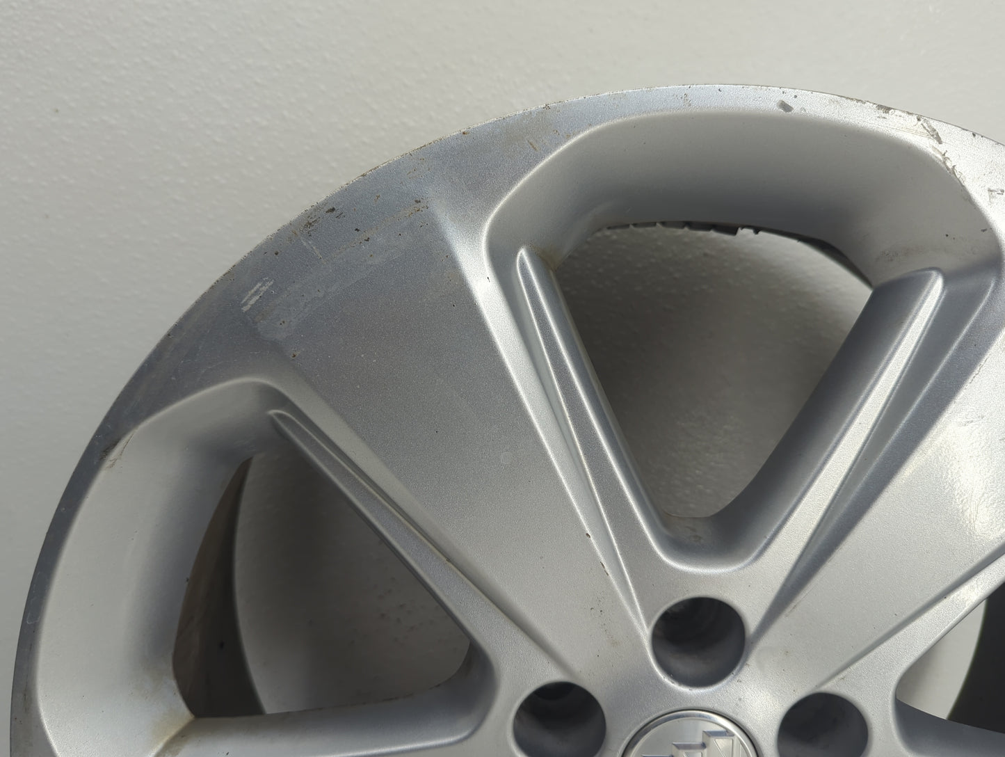 2013-2015 Buick Encore Oem Wheel Rim