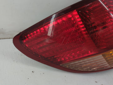 1998-2002 Honda Accord Tail Light Assembly Passenger Right OEM Fits Fits 1998 1999 2000 2001 2002 OEM Used Auto Parts