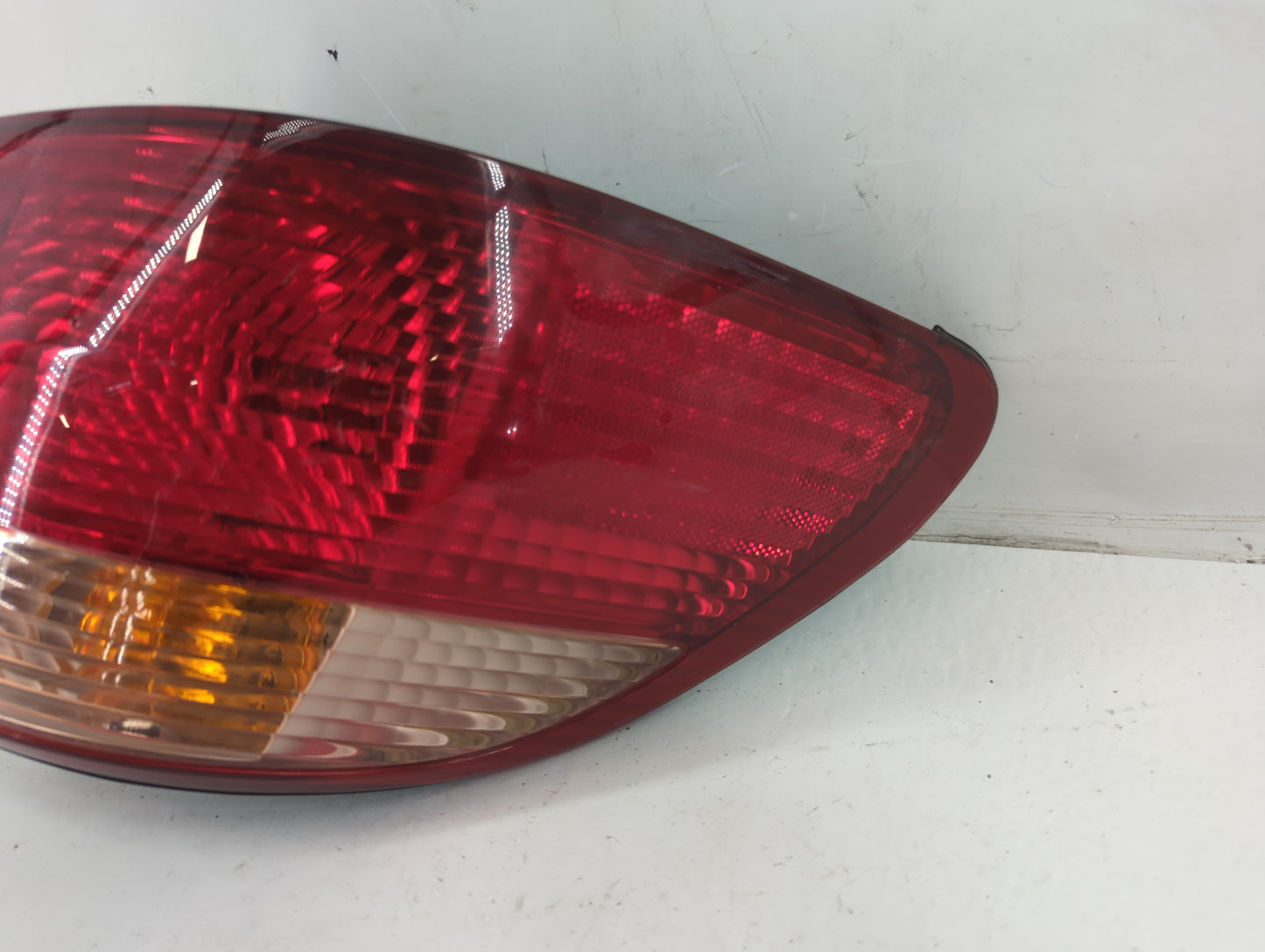 1998-2002 Honda Accord Tail Light Assembly Driver Left OEM Fits Fits 1998 1999 2000 2001 2002 OEM Used Auto Parts - Oemusedautoparts1.com