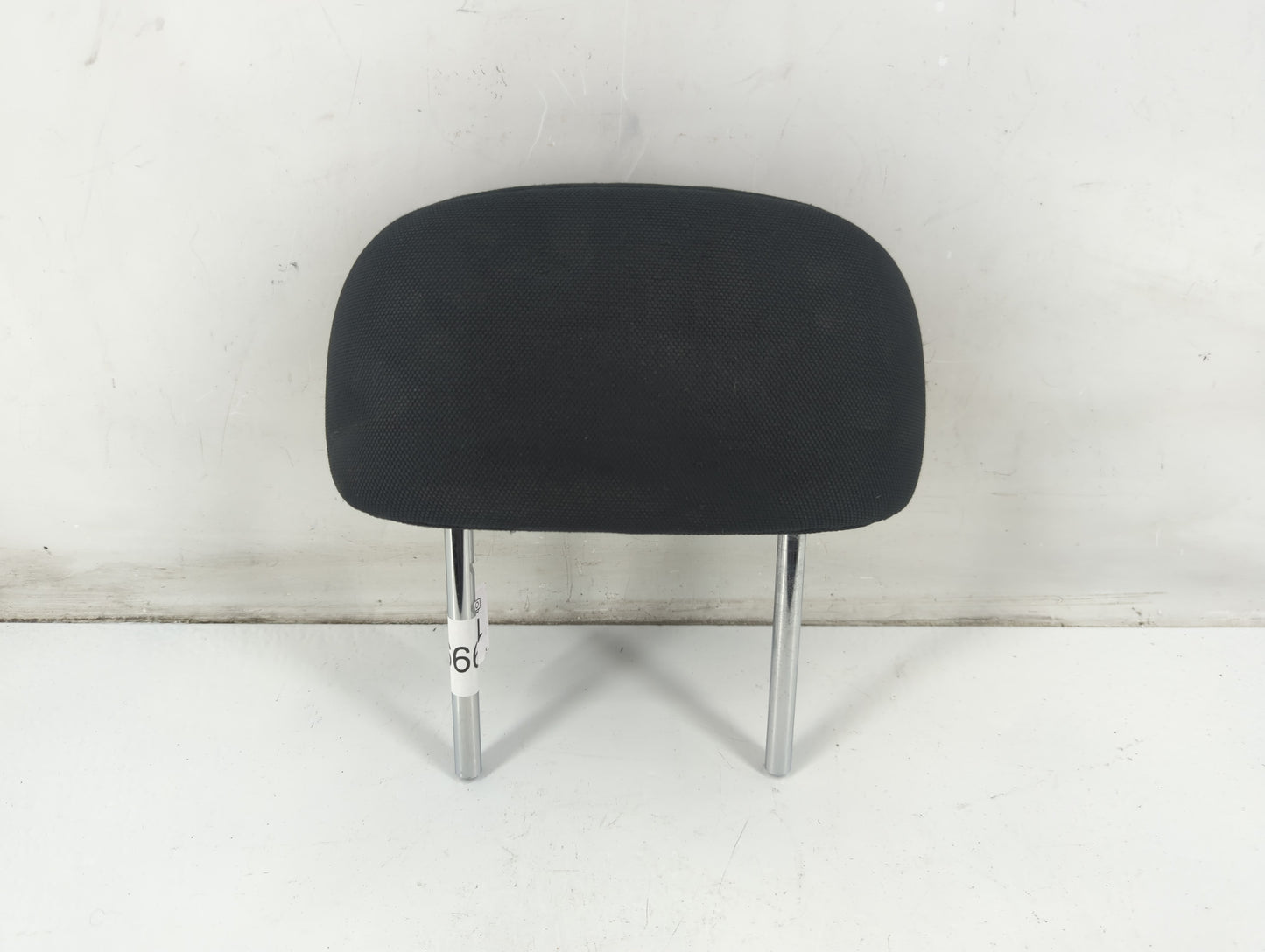 2004-2006 Scion Xa Headrest Head Rest Rear Center Seat Fits Fits 2004 2005 2006 OEM Used Auto Parts - Oemusedautoparts1.com