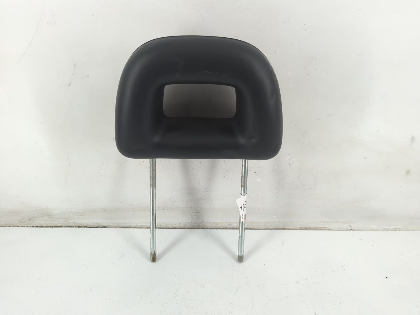 2008 Dodge Caliber Headrest Head Rest Front Driver Passenger Seat Fits OEM Used Auto Parts - Oemusedautoparts1.com
