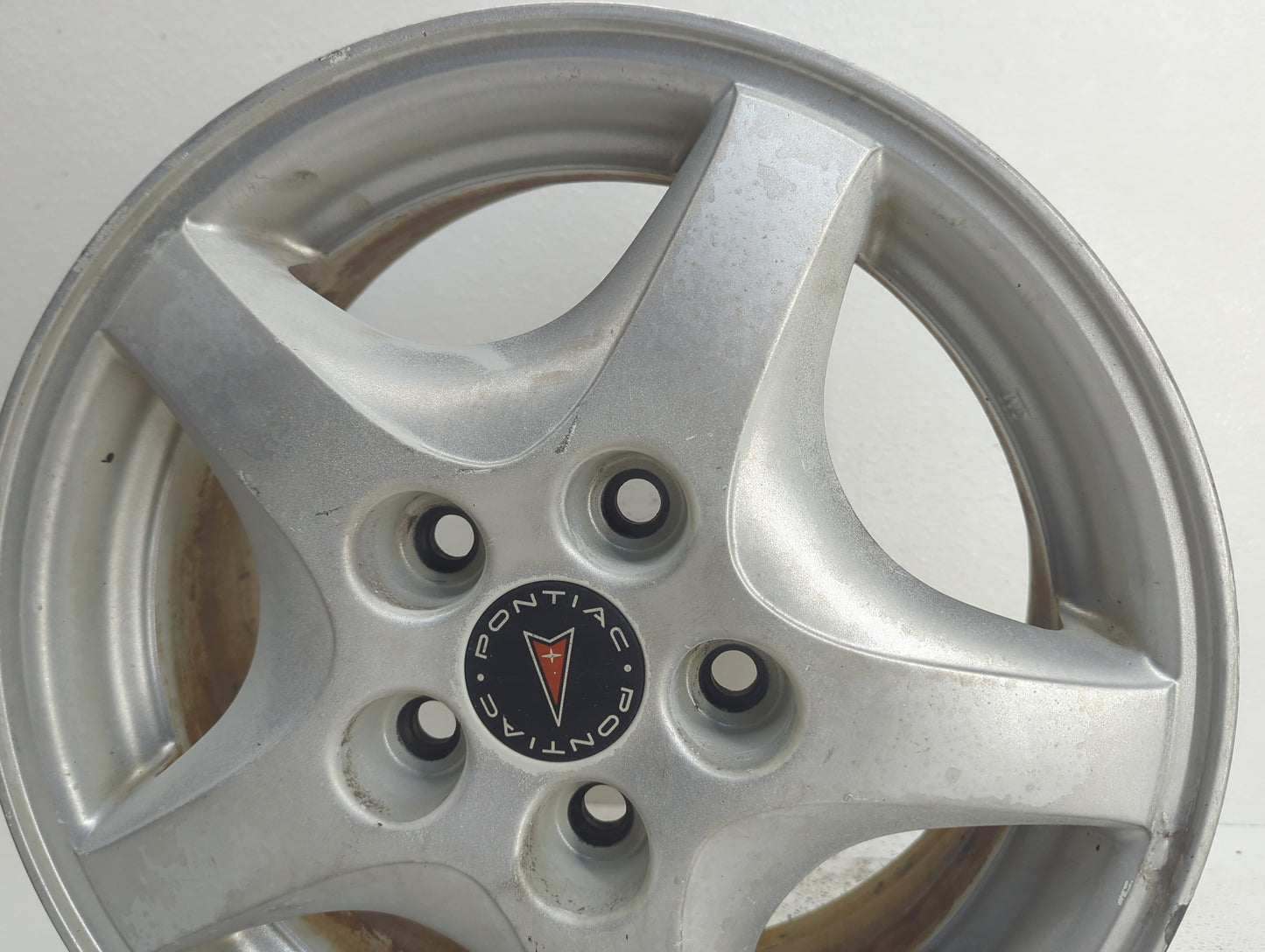 1999-2005 Pontiac Montana Oem Wheel Rim