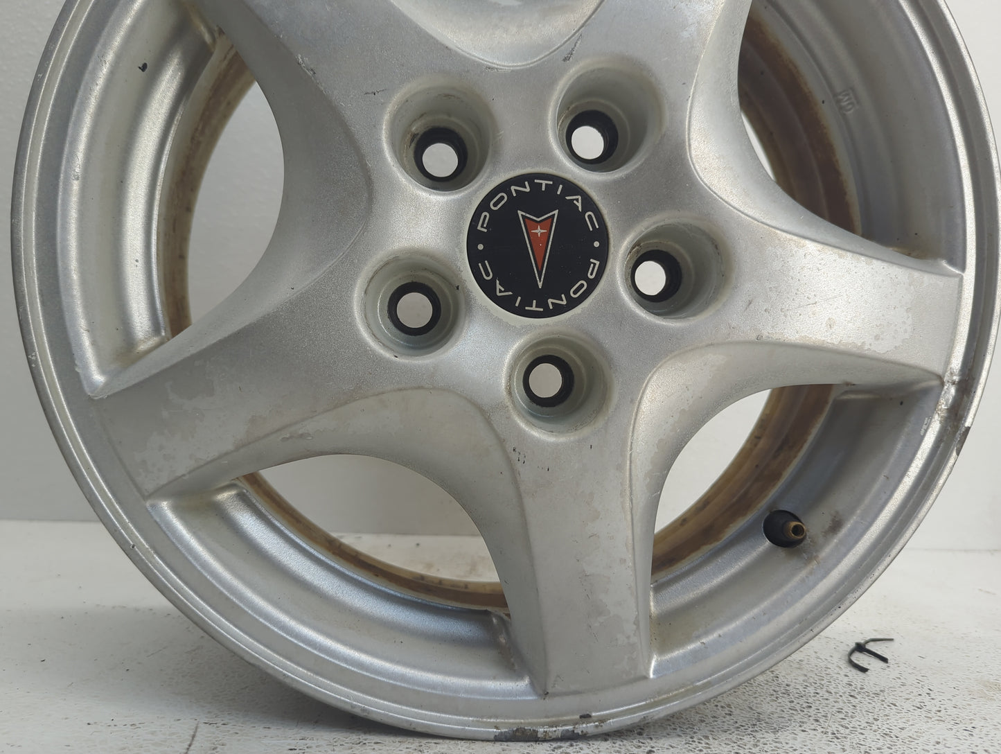 1999-2005 Pontiac Montana Oem Wheel Rim