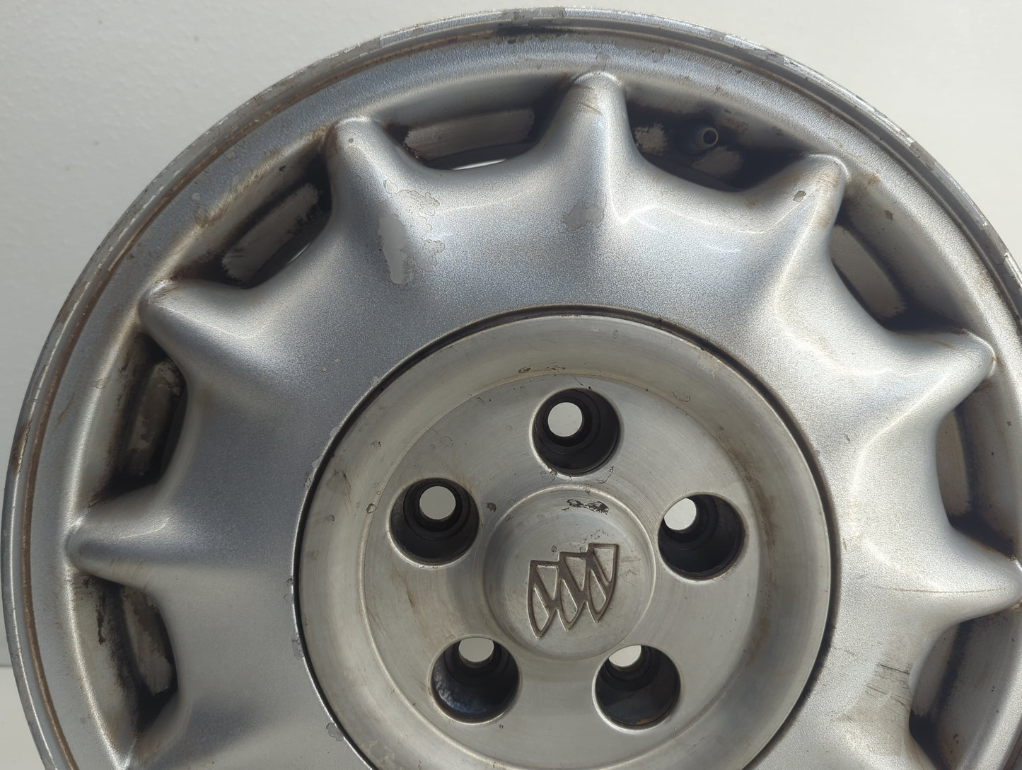 1997-1997 Buick Park Avenue Oem Wheel Rim