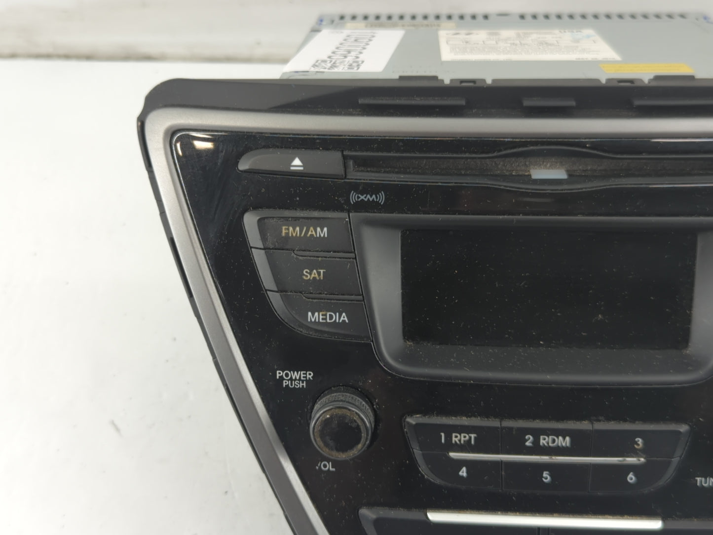 2014-2016 Hyundai Elantra Radio AM FM Cd Player Receiver Replacement P/N:96170-3X156GU Fits Fits 2014 2015 2016 OEM Used Auto Parts - Oemusedautoparts1.com