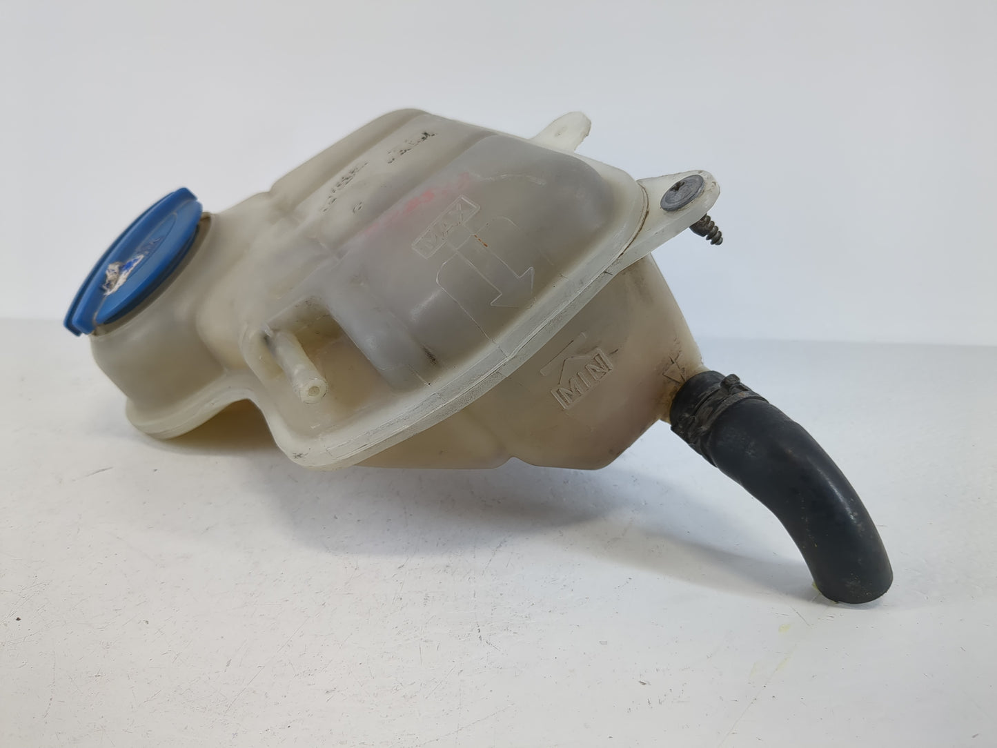 2003-2005 Volkswagen Passat Windshield Washer Fluid Reservoir Bottle Oem - Oemusedautoparts1.com