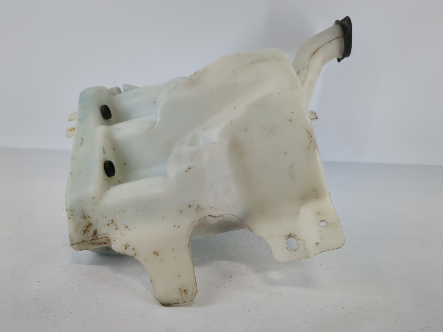 2002-2003 Buick Rendezvous Windshield Washer Fluid Reservoir Bottle Oem - Oemusedautoparts1.com