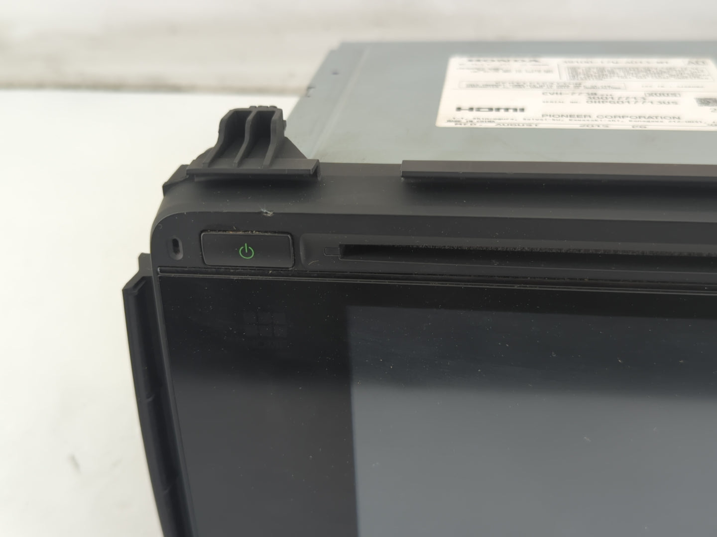 2016 Honda Hr-V Radio AM FM Cd Player Receiver Replacement P/N:39100-T7W-A013-M1 Fits OEM Used Auto Parts - Oemusedautoparts1.com