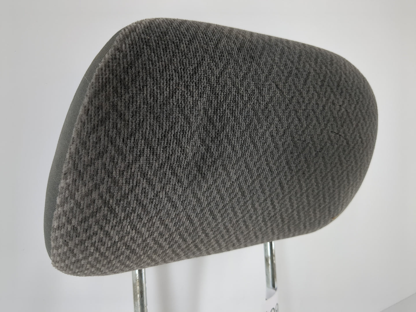 2005-2007 Dodge Caravan Headrest Head Rest Front Driver Passenger Seat Fits Fits 2005 2006 2007 OEM Used Auto Parts - Oemusedautoparts1.com
