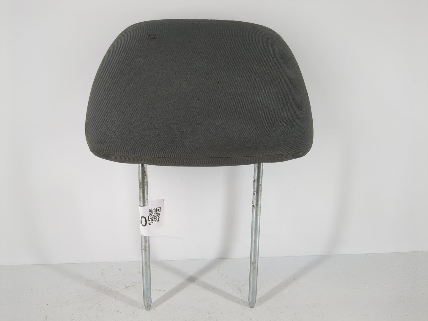 2005-2007 Dodge Caravan Headrest Head Rest Front Driver Passenger Seat Fits Fits 2005 2006 2007 OEM Used Auto Parts - Oemusedautoparts1.com
