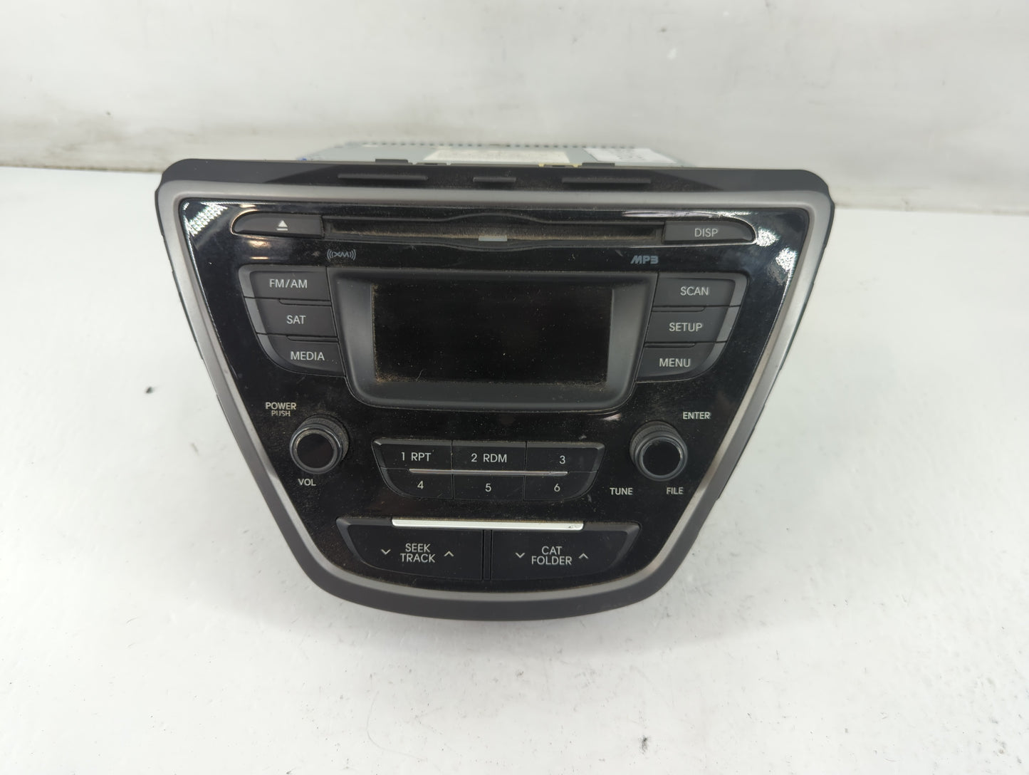 2014-2016 Hyundai Elantra Radio AM FM Cd Player Receiver Replacement P/N:96170-3X156GU Fits Fits 2014 2015 2016 OEM Used Auto Parts - Oemusedautoparts1.com